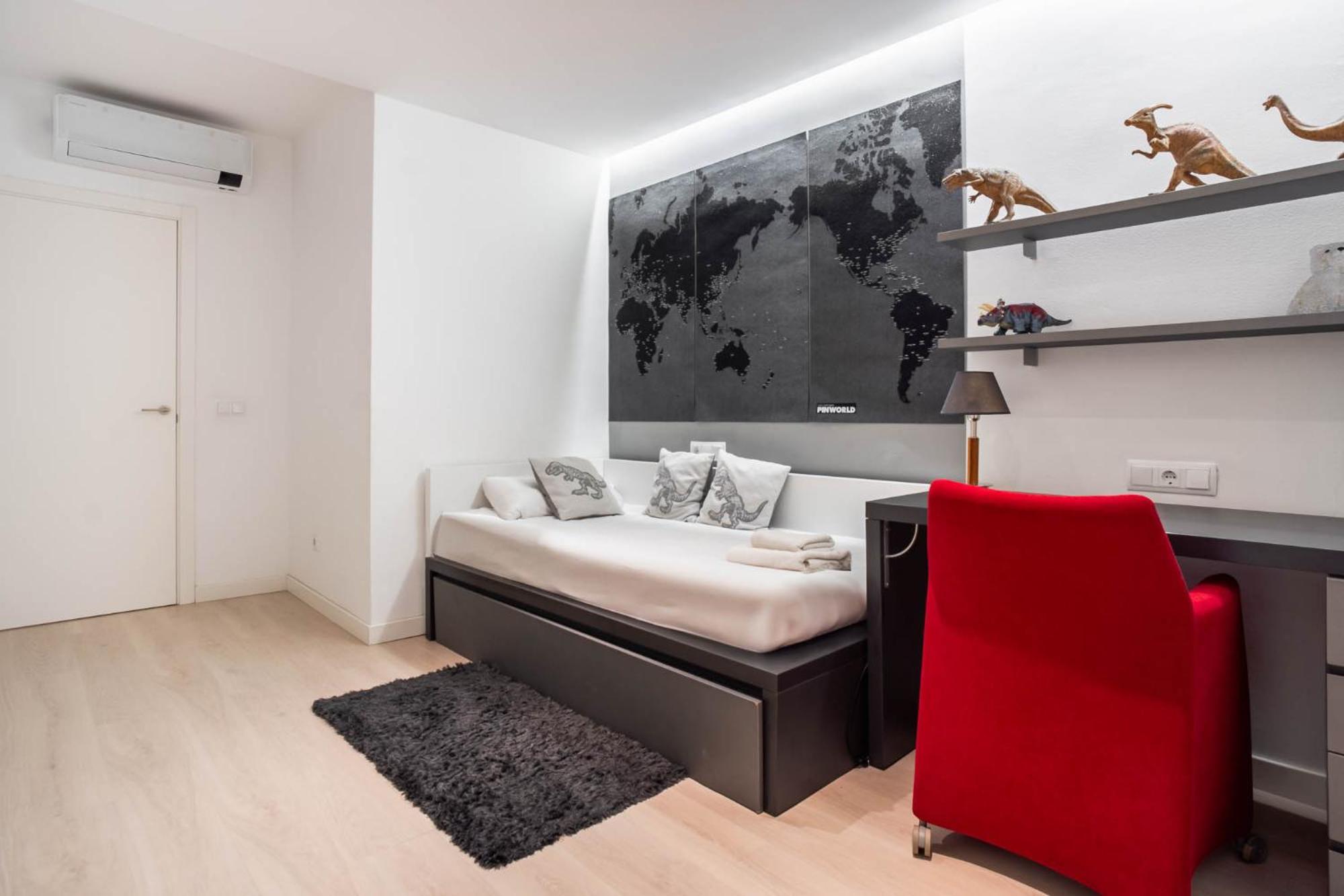 Luxury Sea View Apartment In Puerto De Alcudia Exterior photo